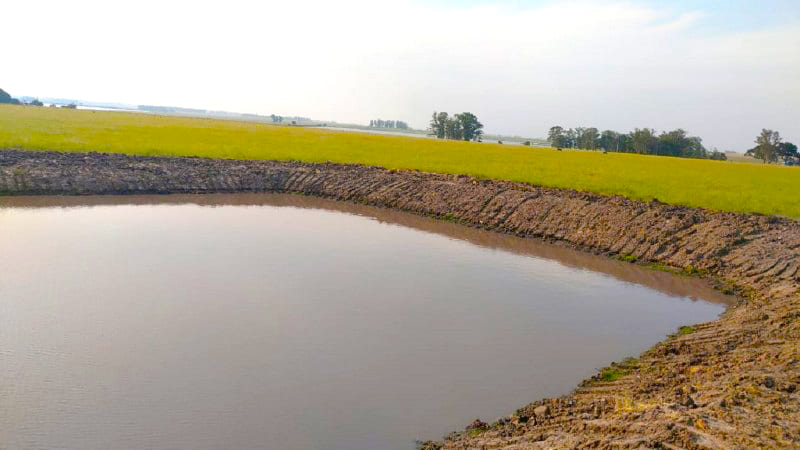 O que fazer para regularizar o uso de água, como açude, barragem ou bombeamento, em propriedade rural?